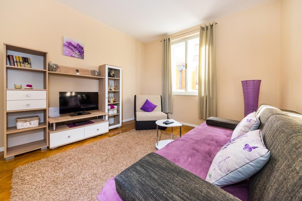 Apartment Colona Zara Camera foto
